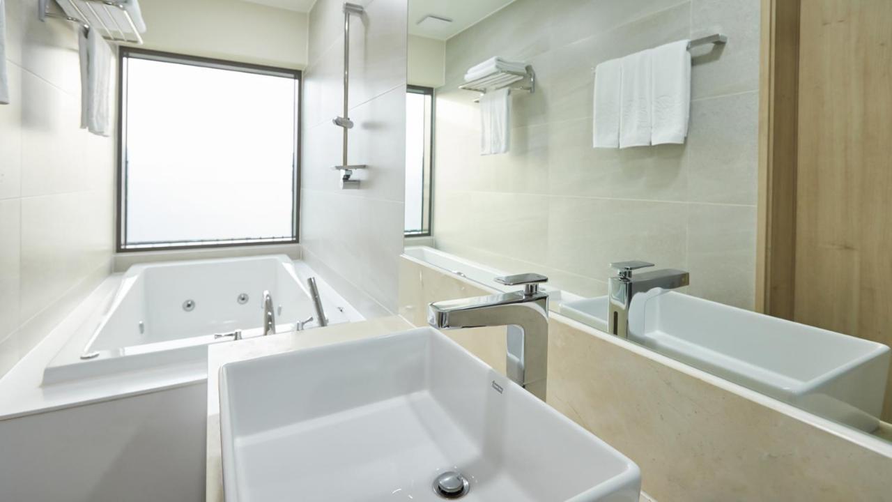 Chuncheon Eston Hotel Exterior foto