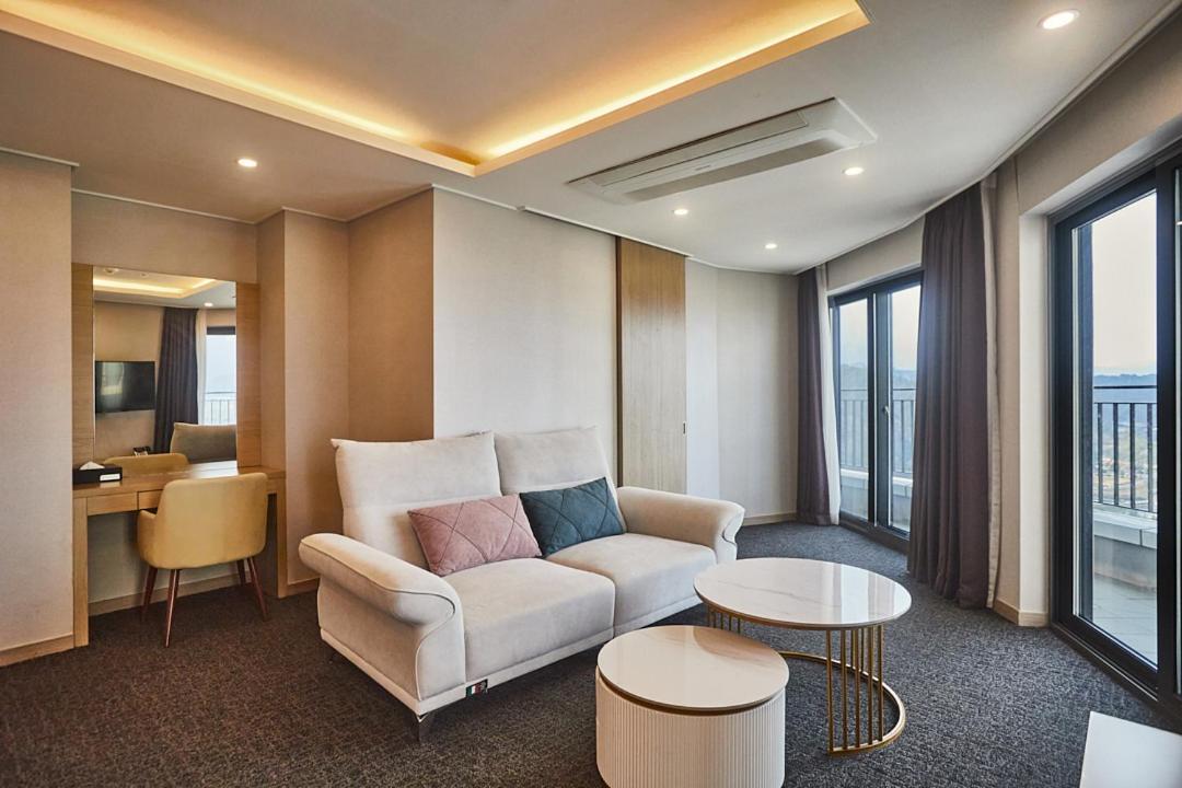 Chuncheon Eston Hotel Exterior foto