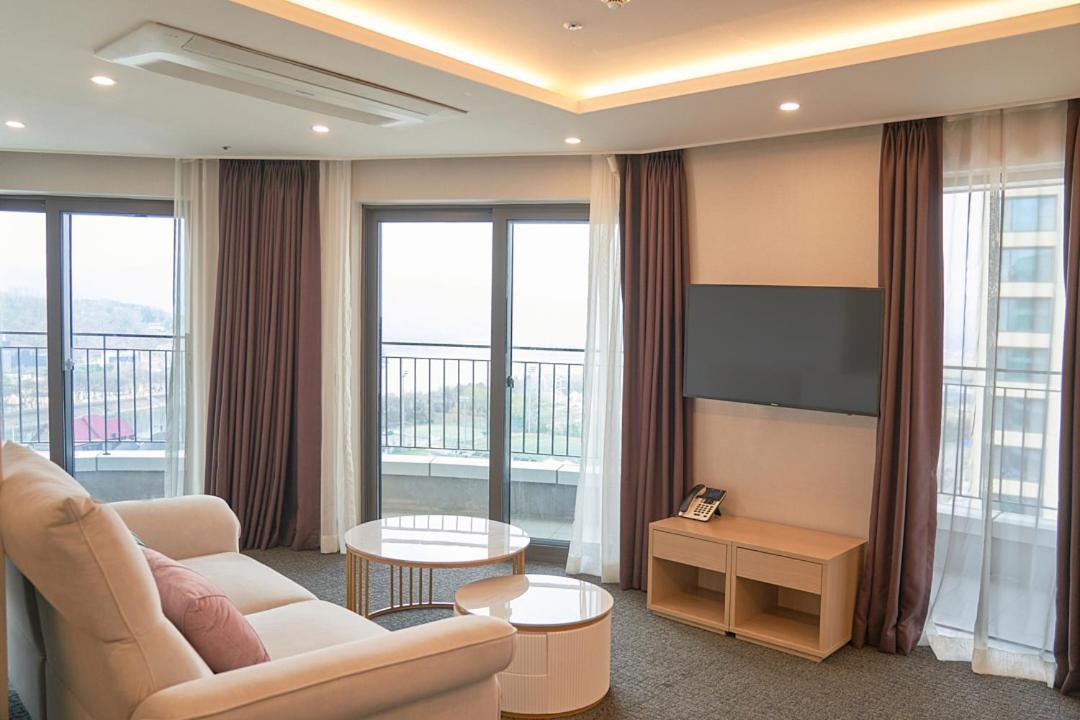Chuncheon Eston Hotel Exterior foto