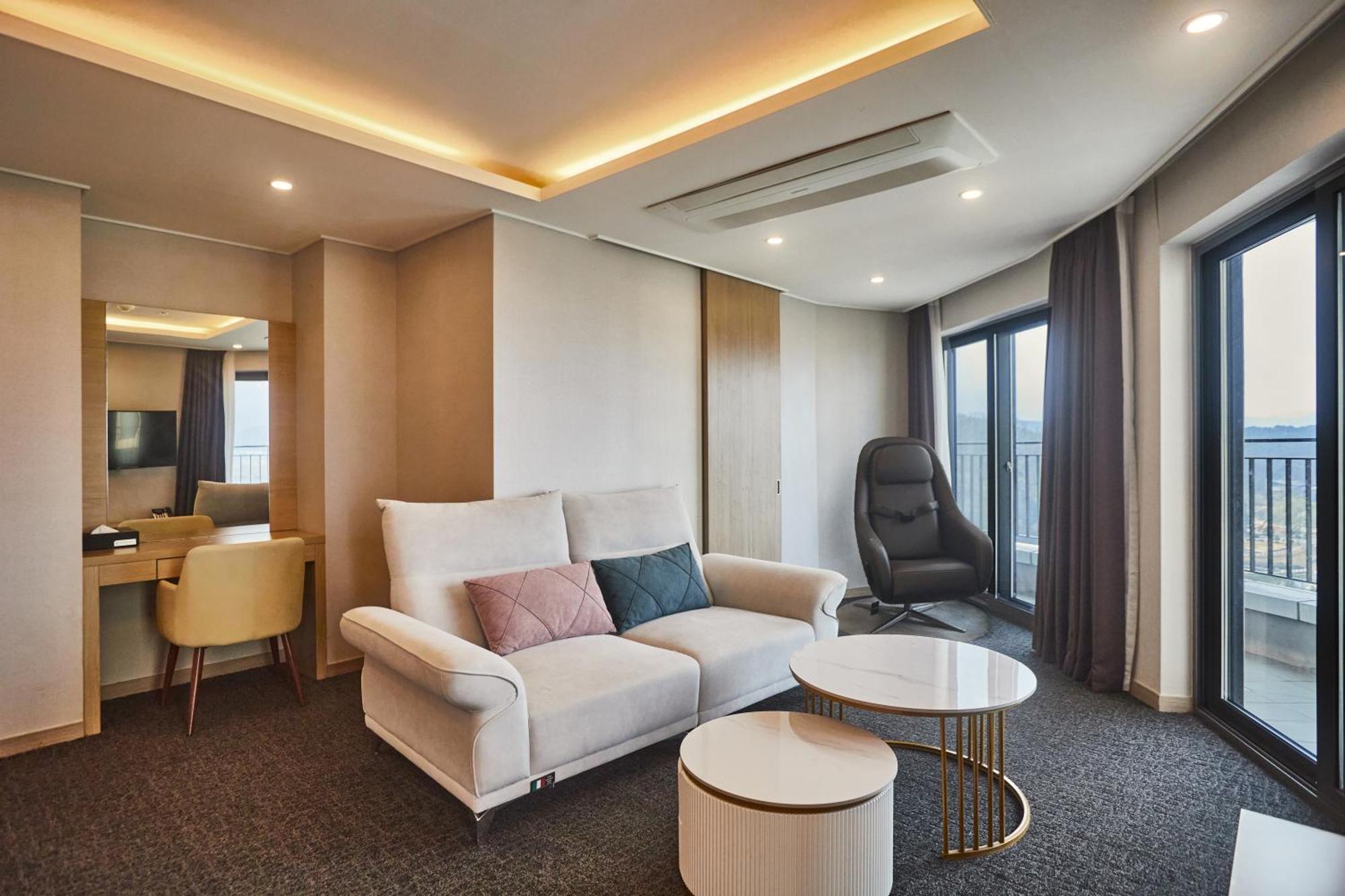Chuncheon Eston Hotel Exterior foto